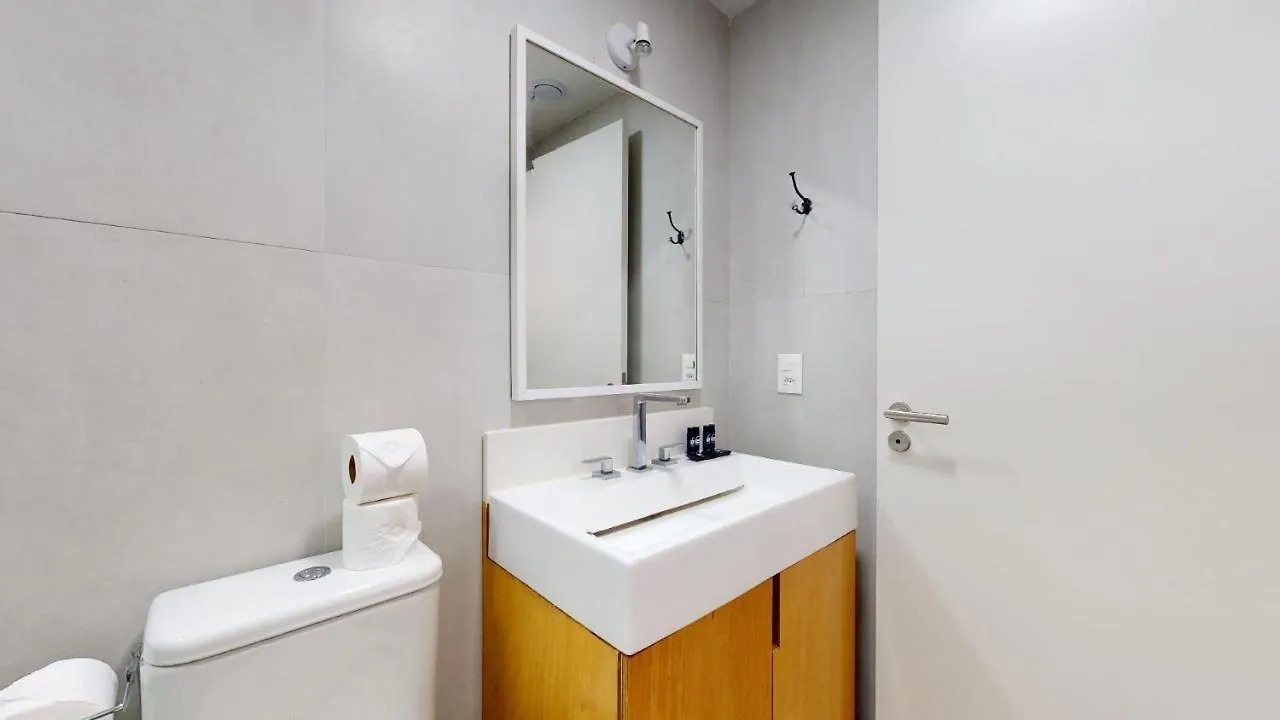 Charlie Porto Alegre Praca 4 Apartment 0*,